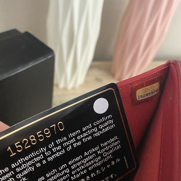 SOLD CHANEL wallet / crossbody - Picture 5 of 8